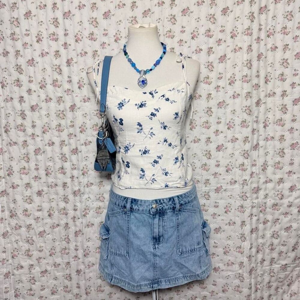 Abercrombie White Floral Tank Top Self Tie Straps Women’s Medium